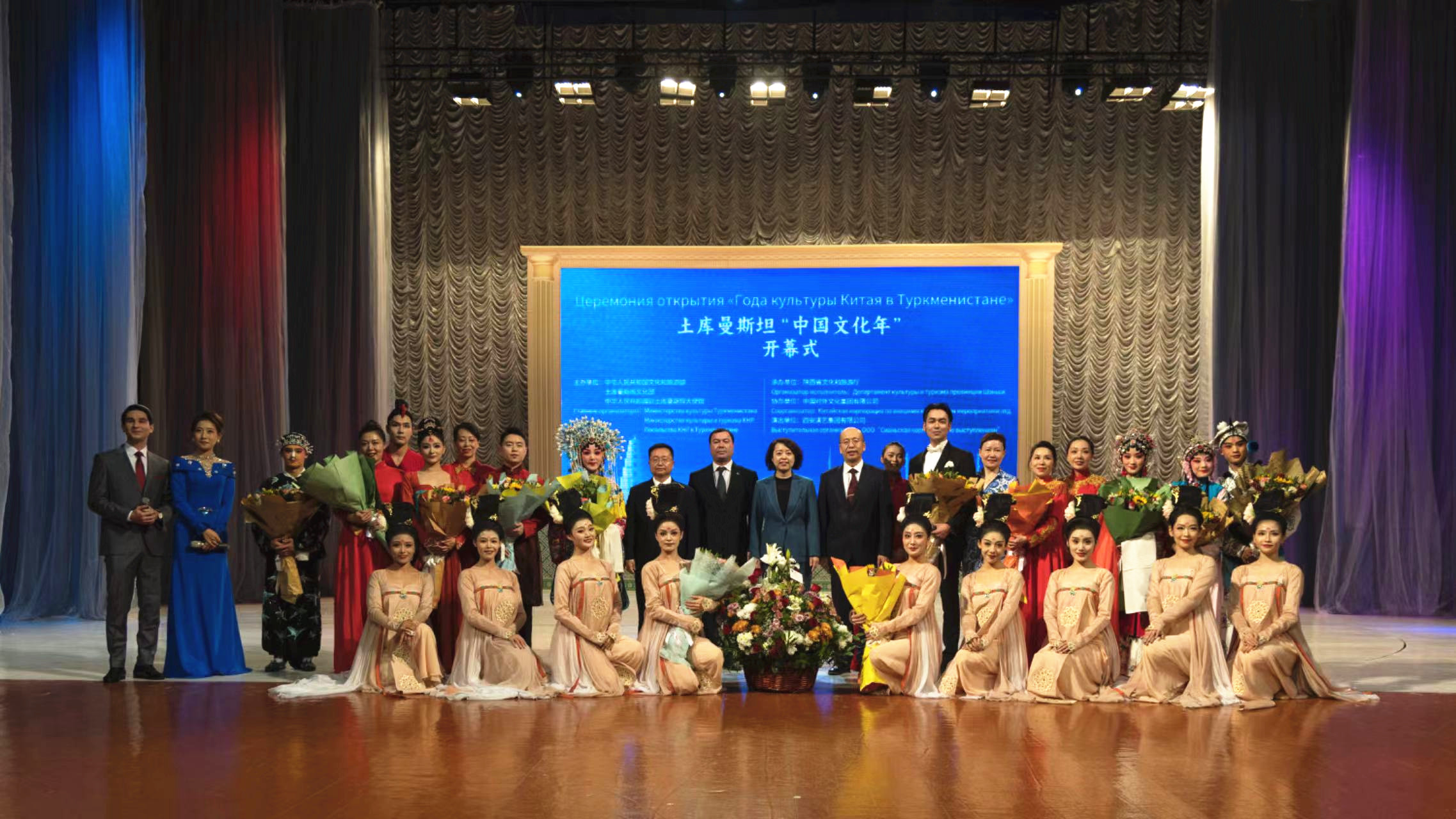 土库曼斯坦游泳选手登顶一览