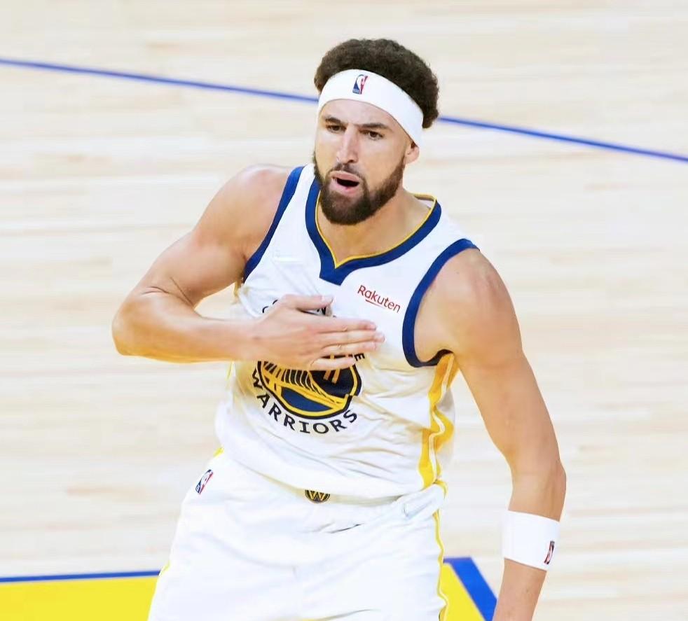 勇士惜败独行侠，汤普森状态回暖