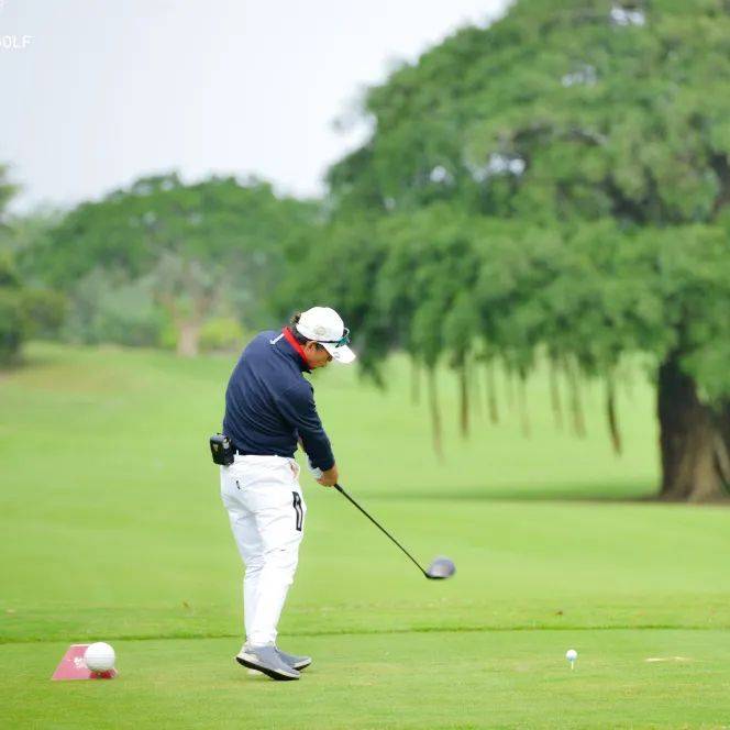 开云体育官网-高尔夫决赛震撼开打,巅峰对决引爆全场的简单介绍