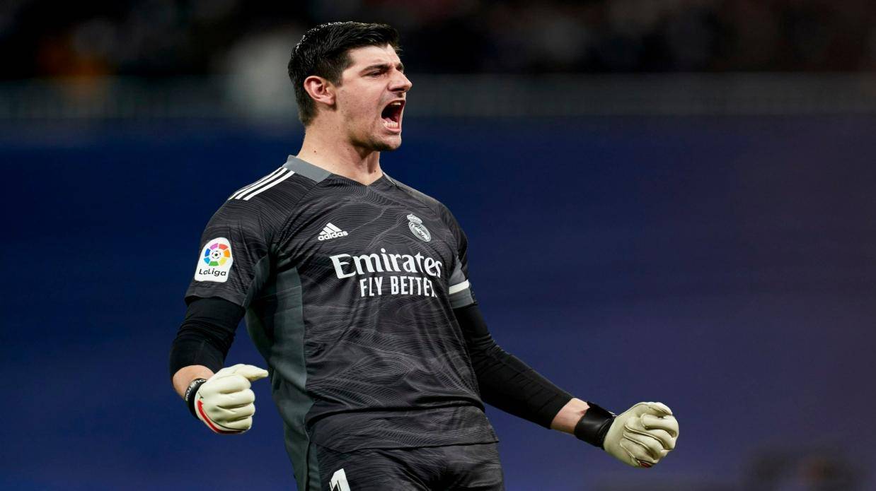 开云体育官方网站-皇马轻取日本,库尔图瓦高光表现的简单介绍