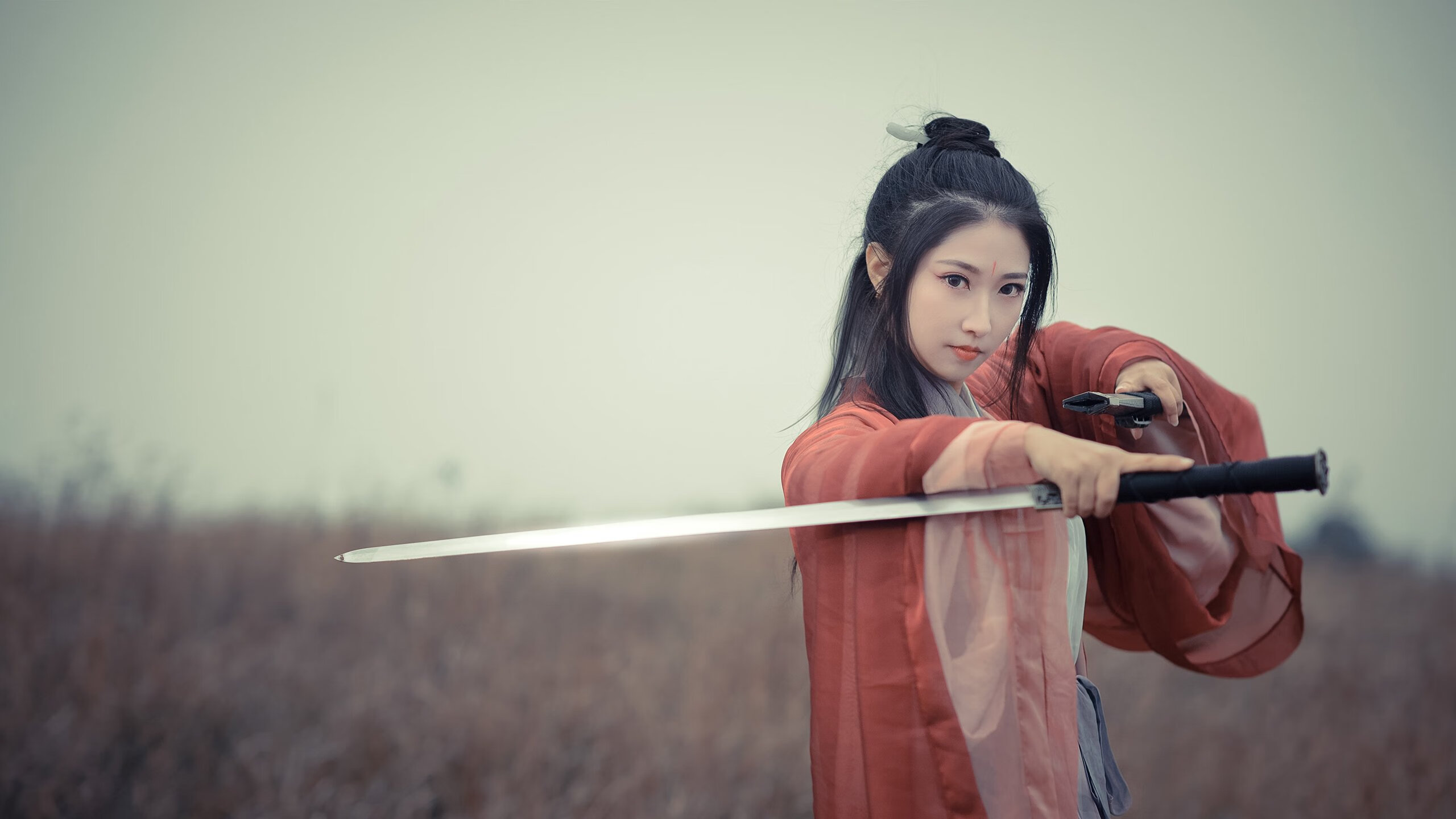 奥运周期关键战，猛龙压哨绝杀森林狼，焦点之战点燃篮球激情