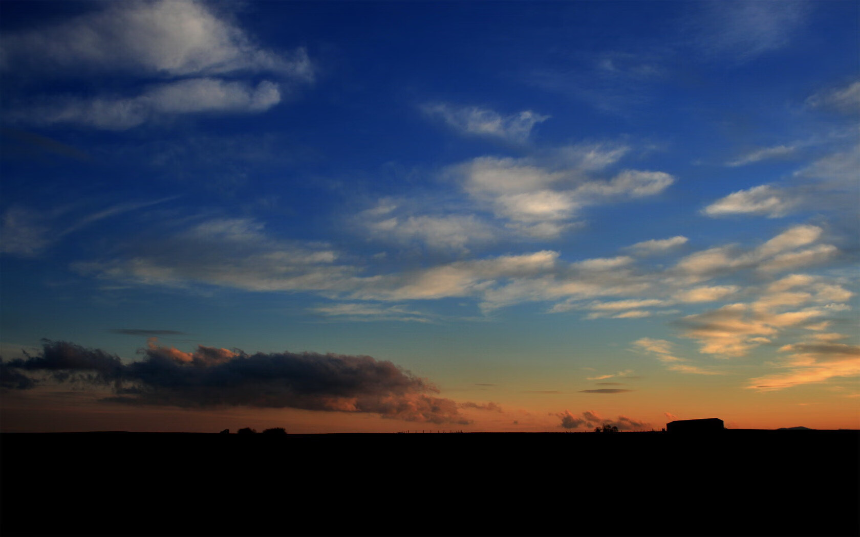霍勒迪掌控迈阿密之夜,硬汉攻防封杀尼克斯 铸就热火风骨