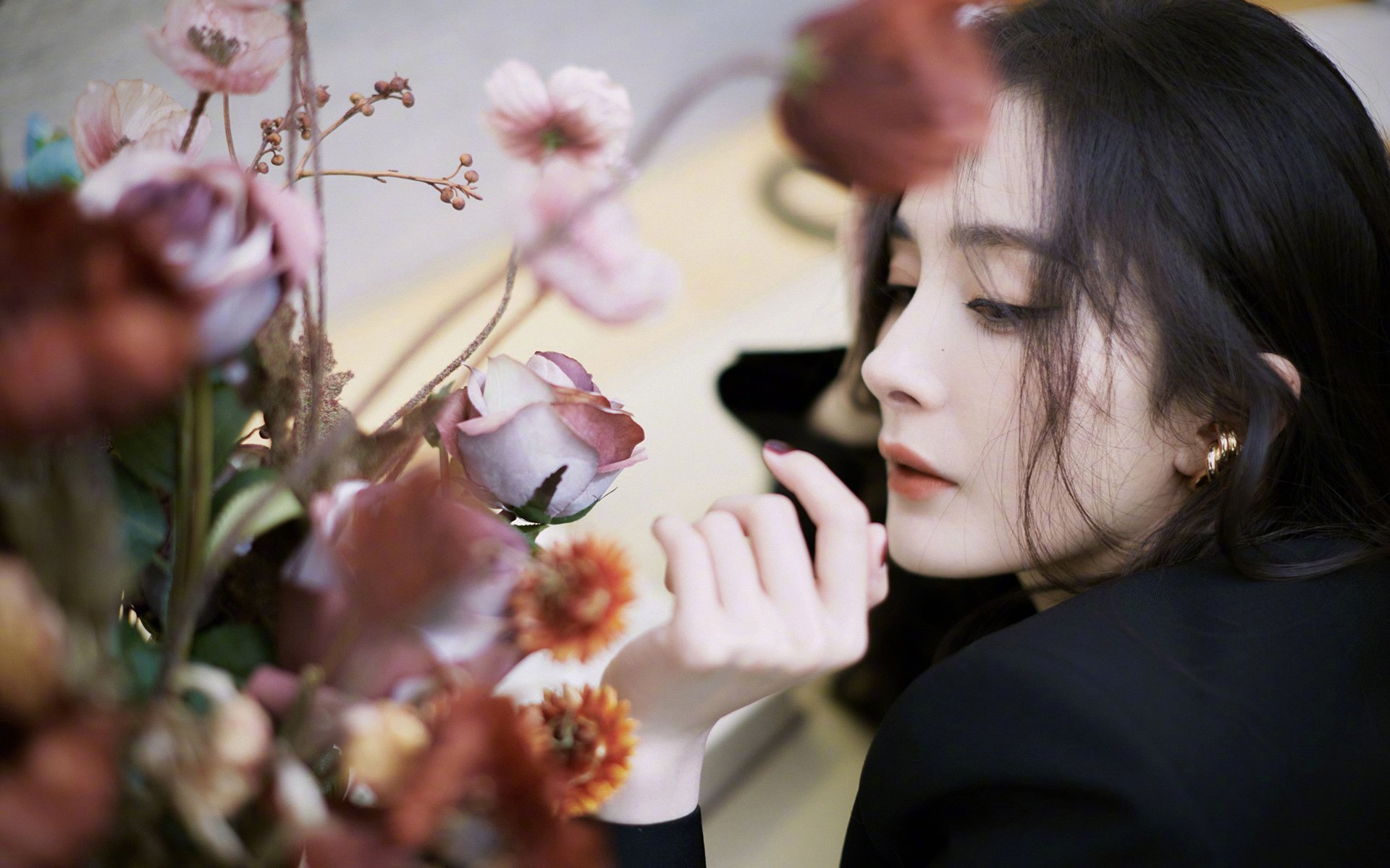 上海队轻取尼克斯，哈利伯顿成为关键先生